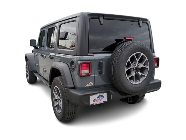 Thumbnail: 2026 Jeep Wrangler - 4