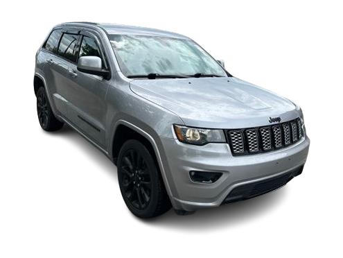 Thumbnail: 2021 Jeep Grand Cherokee - 24