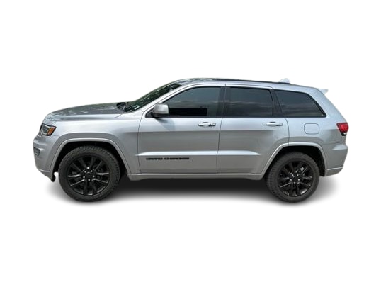 Thumbnail: 2020 Jeep Grand Cherokee - 3
