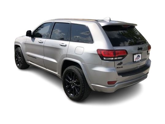 Thumbnail: 2020 Jeep Grand Cherokee - 4