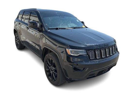 Thumbnail: 2021 Jeep Grand Cherokee - 21