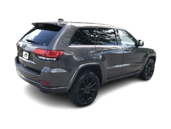 Thumbnail: 2020 Jeep Grand Cherokee - 19