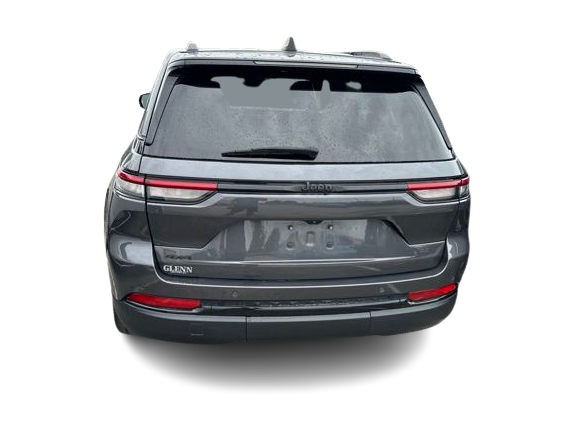 Thumbnail: 2023 Jeep Grand Cherokee - 8