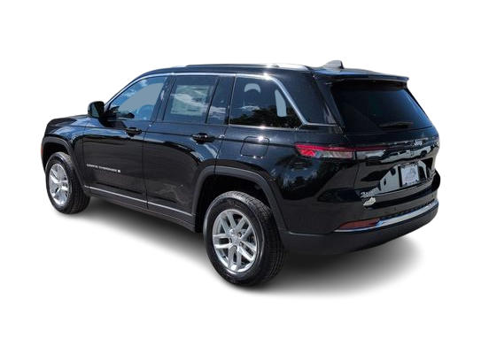 Thumbnail: 2026 Jeep Grand Cherokee - 4