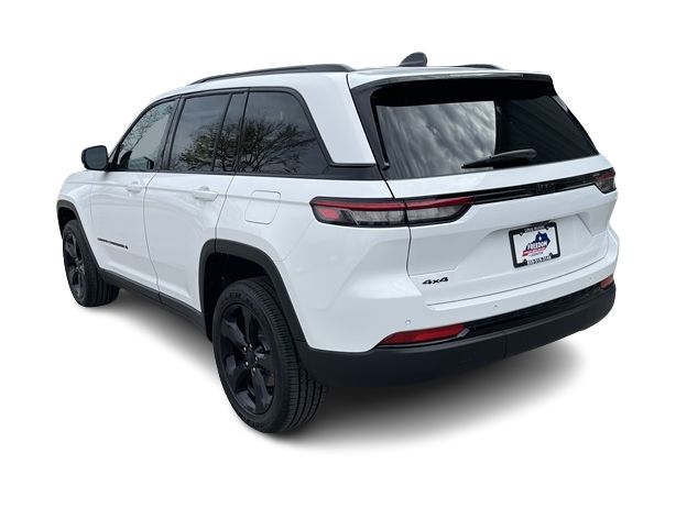 2025 Jeep Grand Cherokee Altitude 4