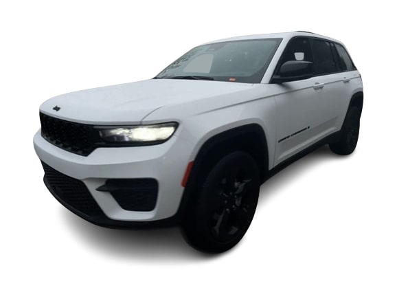 2025 Jeep Grand Cherokee Altitude 19