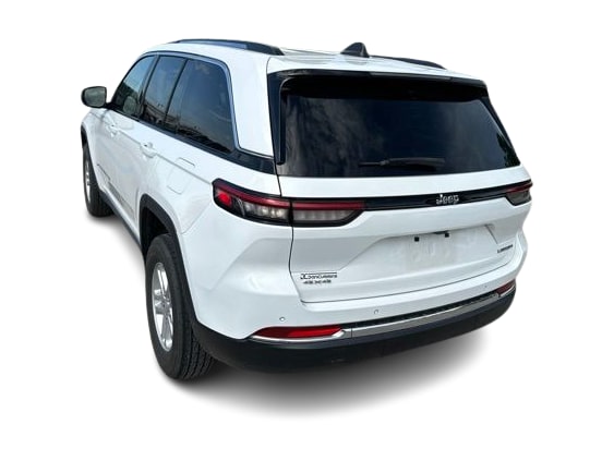 Thumbnail: 2023 Jeep Grand Cherokee - 17