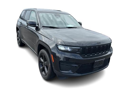 Thumbnail: 2023 Jeep Grand Cherokee - 25