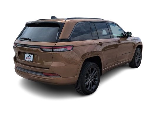 Thumbnail: 2026 Jeep Grand Cherokee - 21