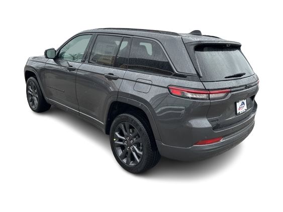 Thumbnail: 2026 Jeep Grand Cherokee - 4