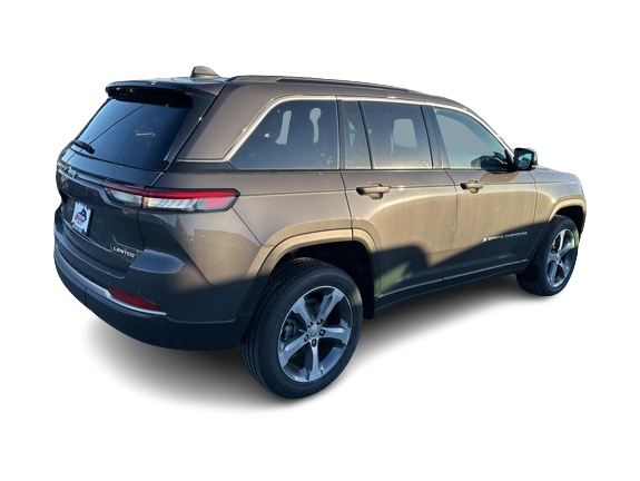 Thumbnail: 2026 Jeep Grand Cherokee - 24