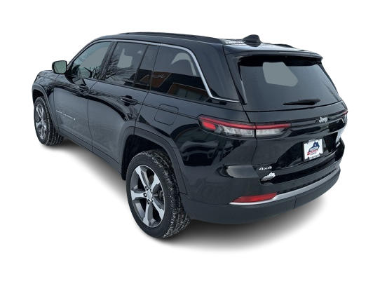 Thumbnail: 2026 Jeep Grand Cherokee - 20