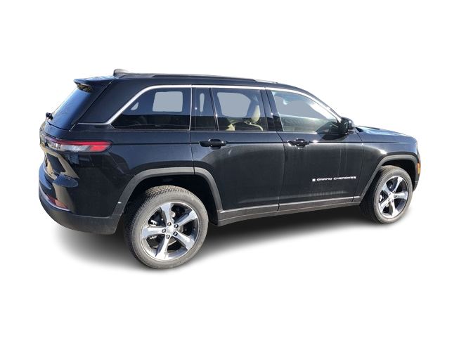 Thumbnail: 2026 Jeep Grand Cherokee - 17