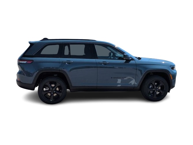 Thumbnail: 2026 Jeep Grand Cherokee - 23