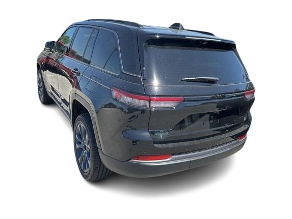 Thumbnail: 2026 Jeep Grand Cherokee - 14
