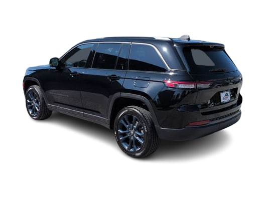 Thumbnail: 2026 Jeep Grand Cherokee - 4