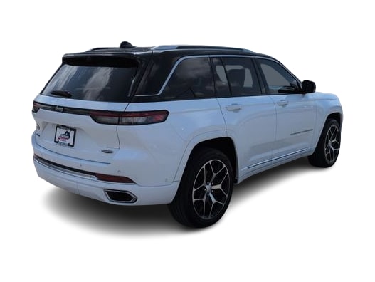 Thumbnail: 2023 Jeep Grand Cherokee - 22