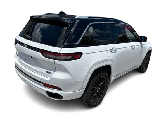 Thumbnail: 2023 Jeep Grand Cherokee - 24