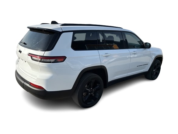 Thumbnail: 2023 Jeep Grand Cherokee L - 21