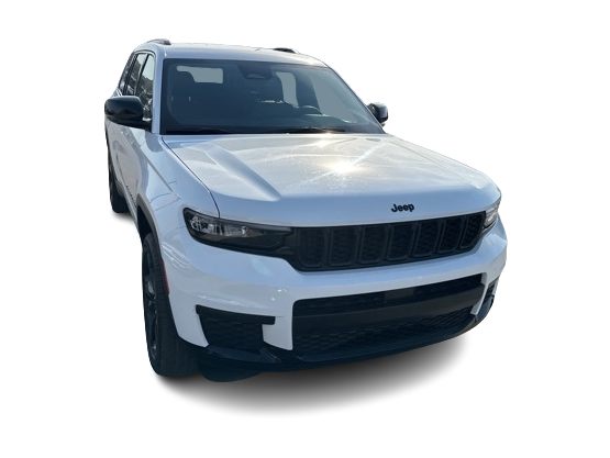 Thumbnail: 2023 Jeep Grand Cherokee L - 25