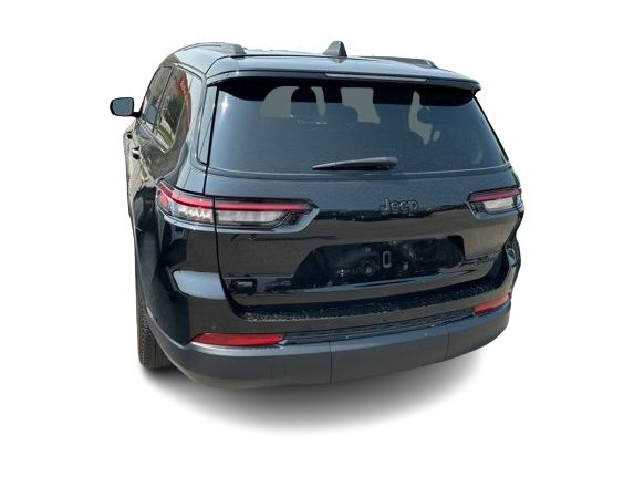 Thumbnail: 2023 Jeep Grand Cherokee L - 4