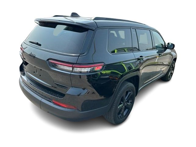 Thumbnail: 2023 Jeep Grand Cherokee L - 17