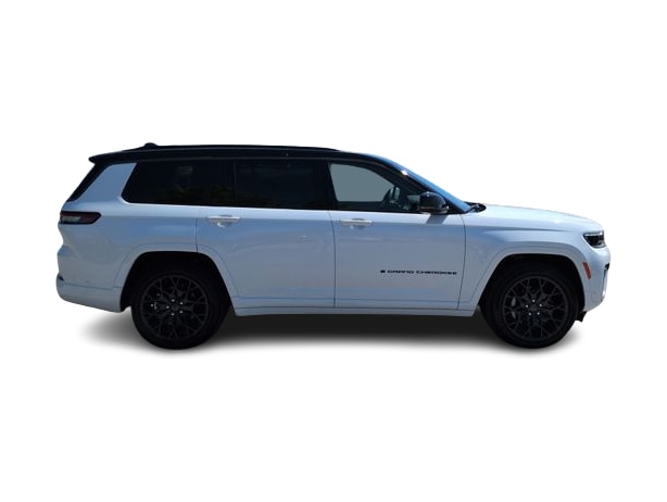 Thumbnail: 2026 Jeep Grand Cherokee L - 22