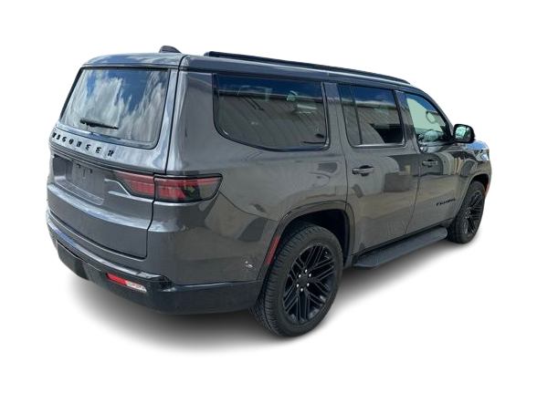 Thumbnail: 2023 Jeep Wagoneer - 21