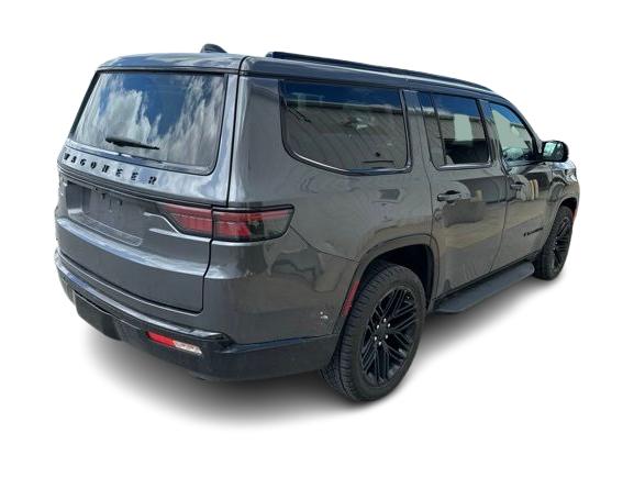 Thumbnail: 2023 Jeep Wagoneer - 20