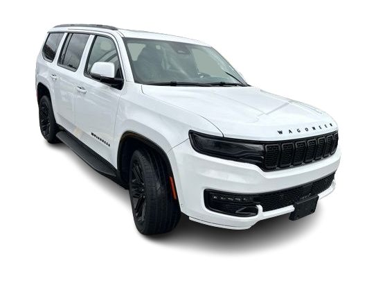 Thumbnail: 2022 Jeep Wagoneer - 18