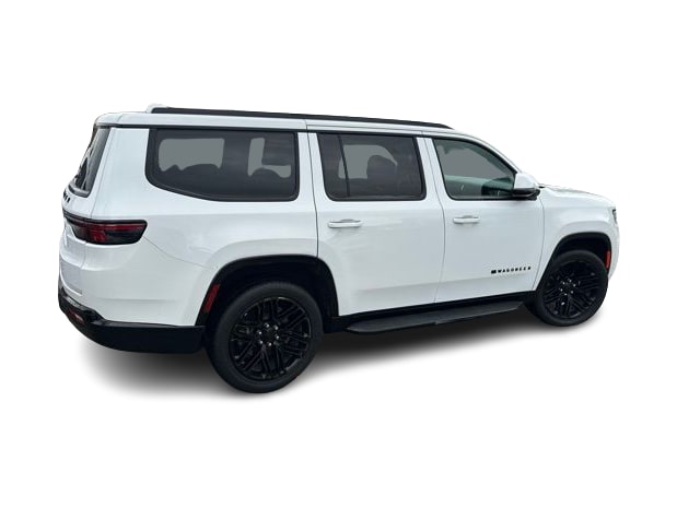 Thumbnail: 2022 Jeep Wagoneer - 12