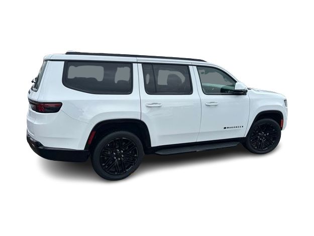 Thumbnail: 2022 Jeep Wagoneer - 13