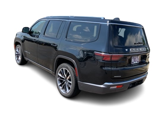 Thumbnail: 2022 Jeep Wagoneer - 19