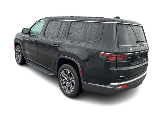 Thumbnail: 2022 Jeep Wagoneer - 3