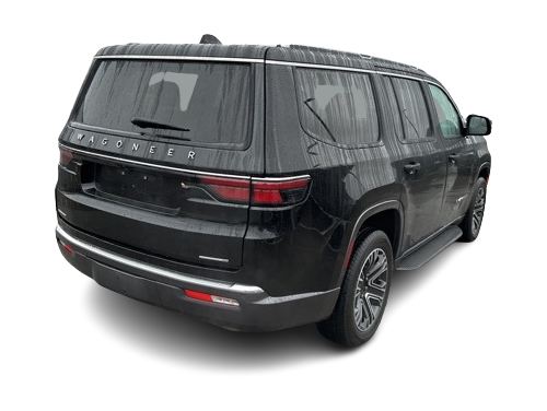 Thumbnail: 2022 Jeep Wagoneer - 21