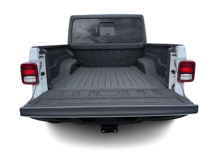 Thumbnail: 2021 Jeep Gladiator - 16