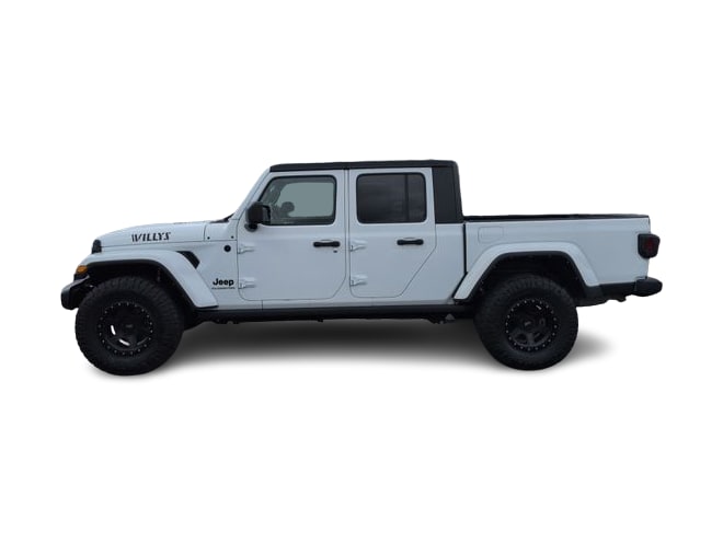Thumbnail: 2021 Jeep Gladiator - 3