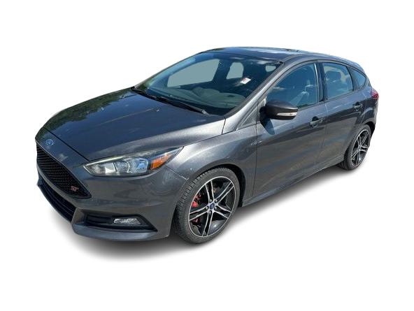 Thumbnail: 2016 Ford Focus - 15