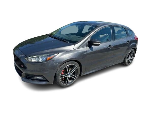 Thumbnail: 2016 Ford Focus - 17