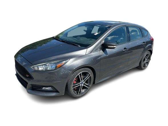 Thumbnail: 2016 Ford Focus - 16