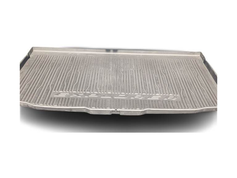 Thumbnail: 2020 Ford Explorer - 16