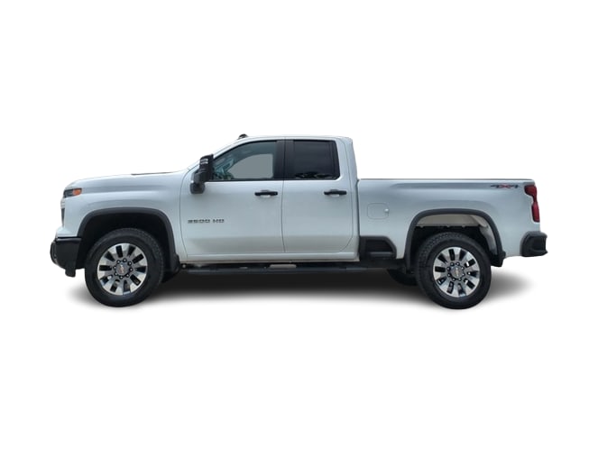 Image 4 of 2024 Chevrolet Silverado 2500