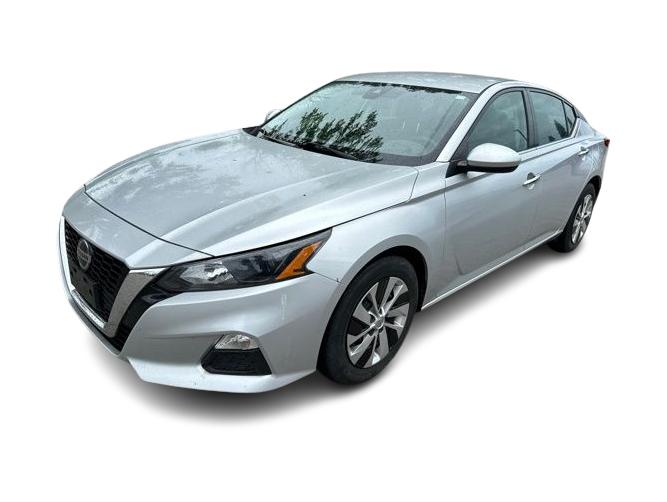 Thumbnail: 2022 Nissan Altima - 9