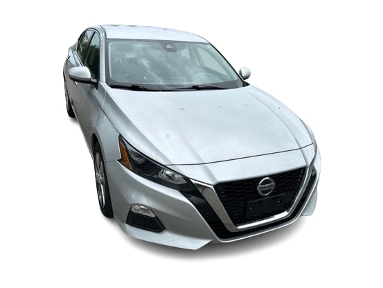 Thumbnail: 2022 Nissan Altima - 4