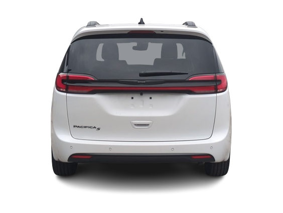 Thumbnail: 2026 Chrysler Pacifica - 5