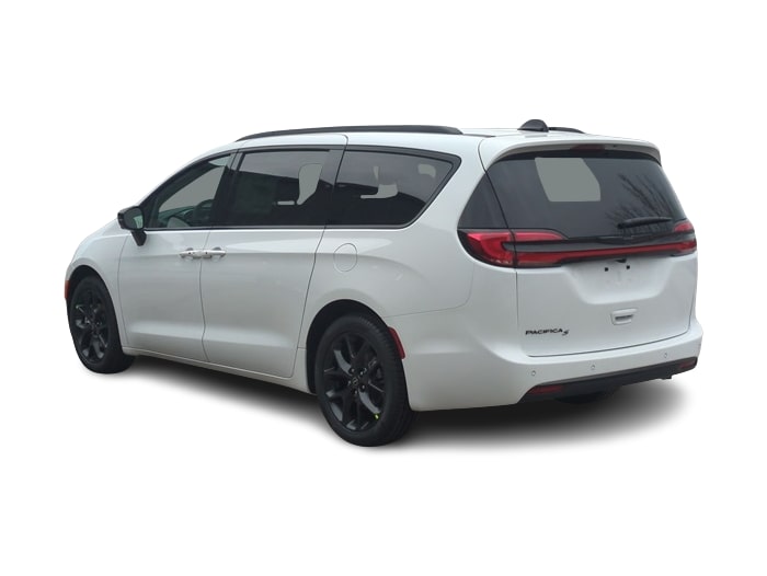 Thumbnail: 2026 Chrysler Pacifica - 4