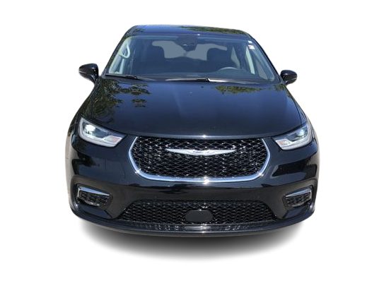 Thumbnail: 2024 Chrysler Pacifica - 6