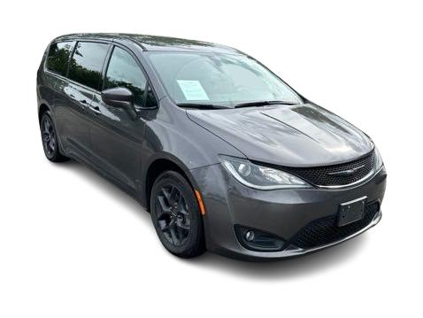 Thumbnail: 2020 Chrysler Pacifica - 20
