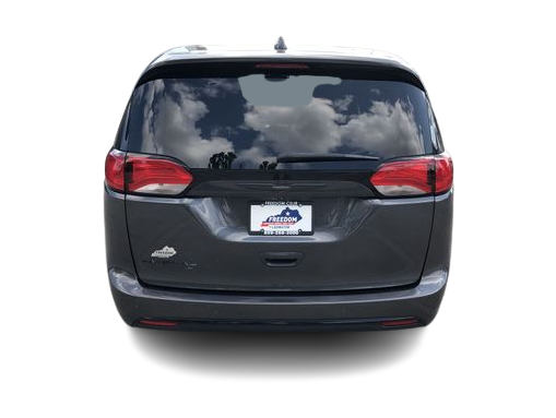 Thumbnail: 2020 Chrysler Pacifica - 5