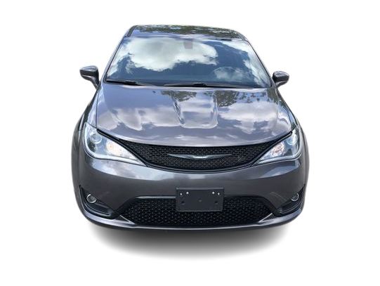 Thumbnail: 2020 Chrysler Pacifica - 6